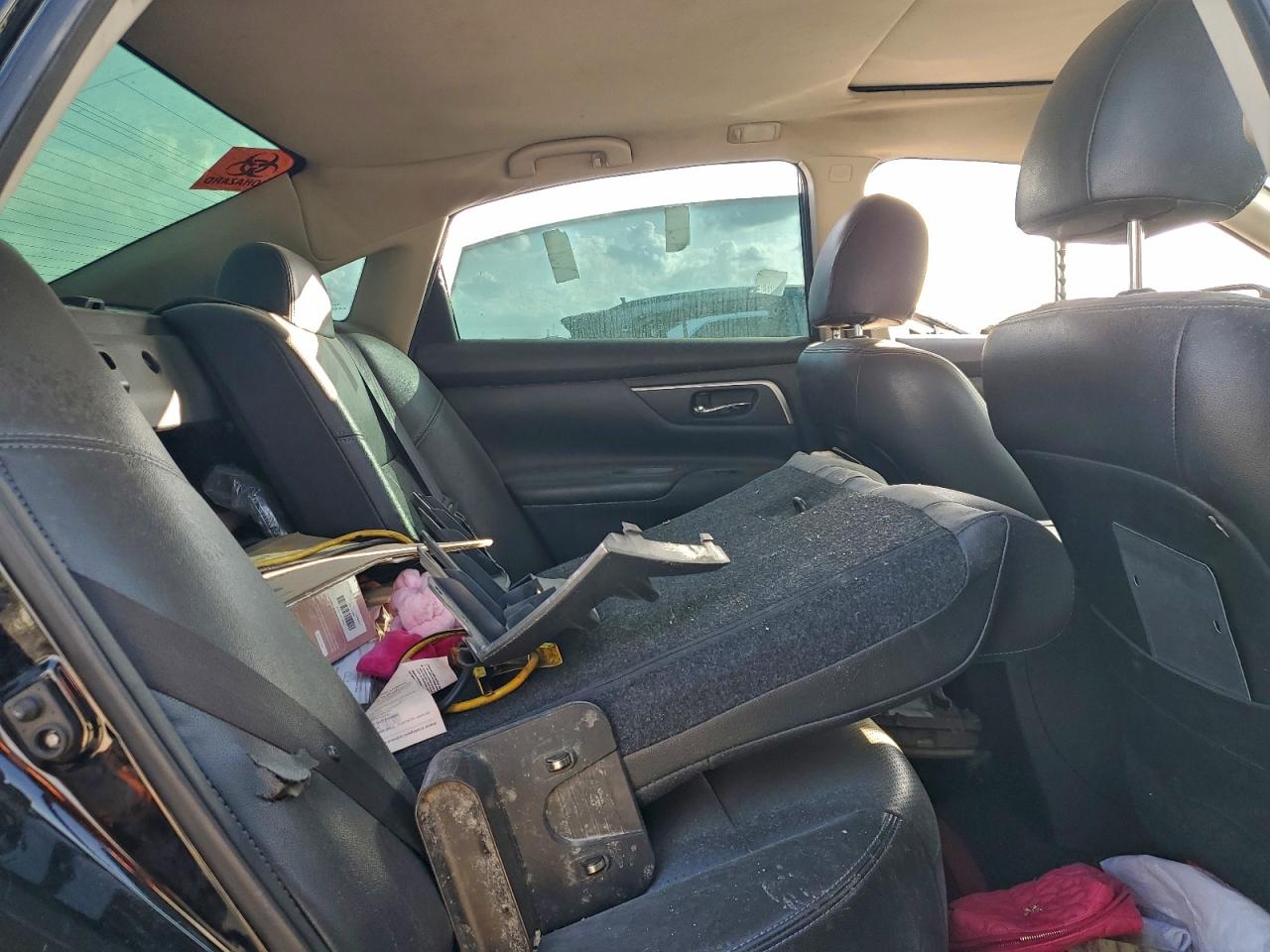 Nissan Altima 2.5 Image 10