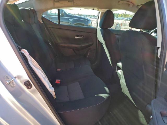 Nissan Sentra Sv Image 8