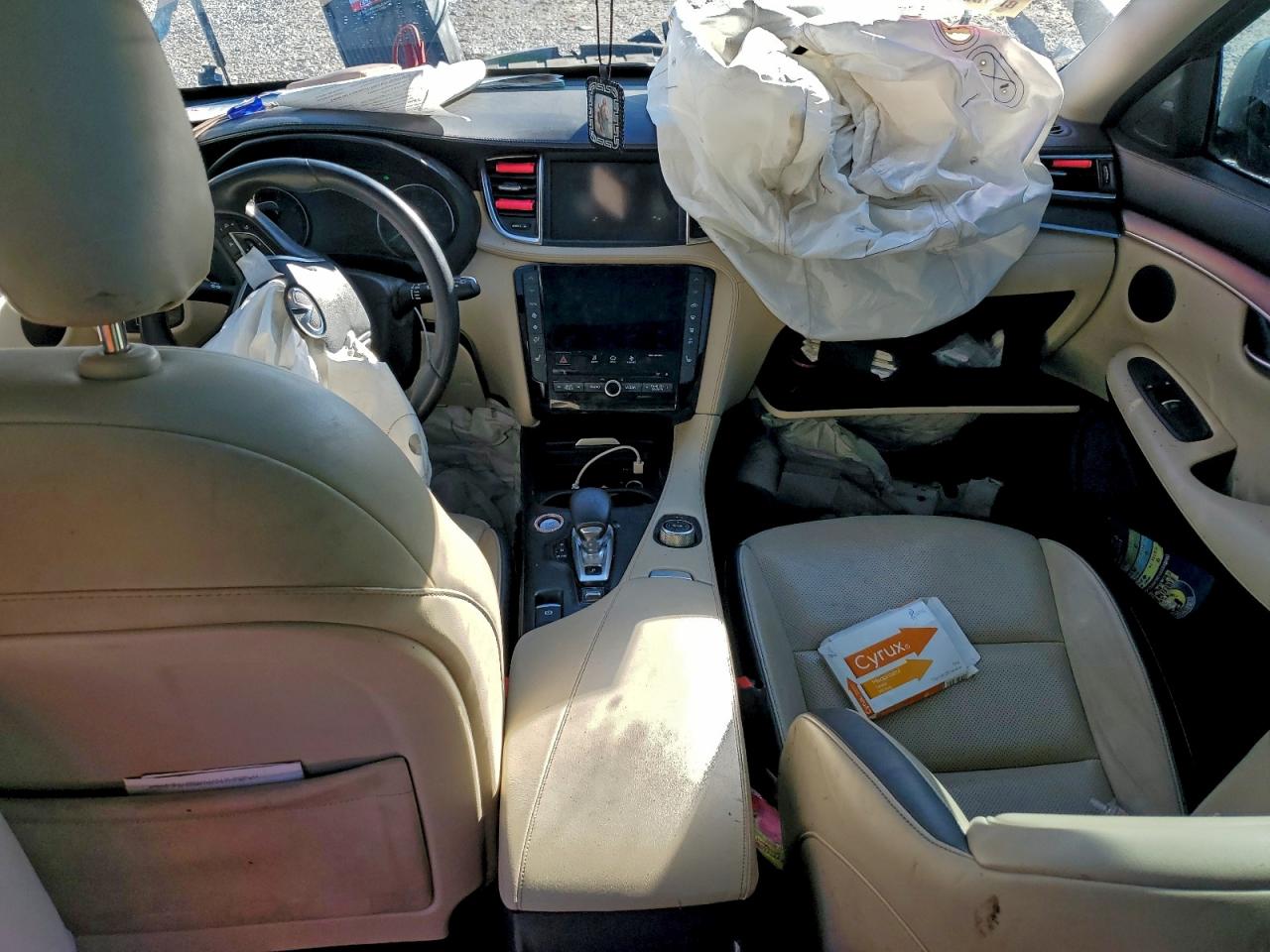 INFINITI Qx Luxe Image 9