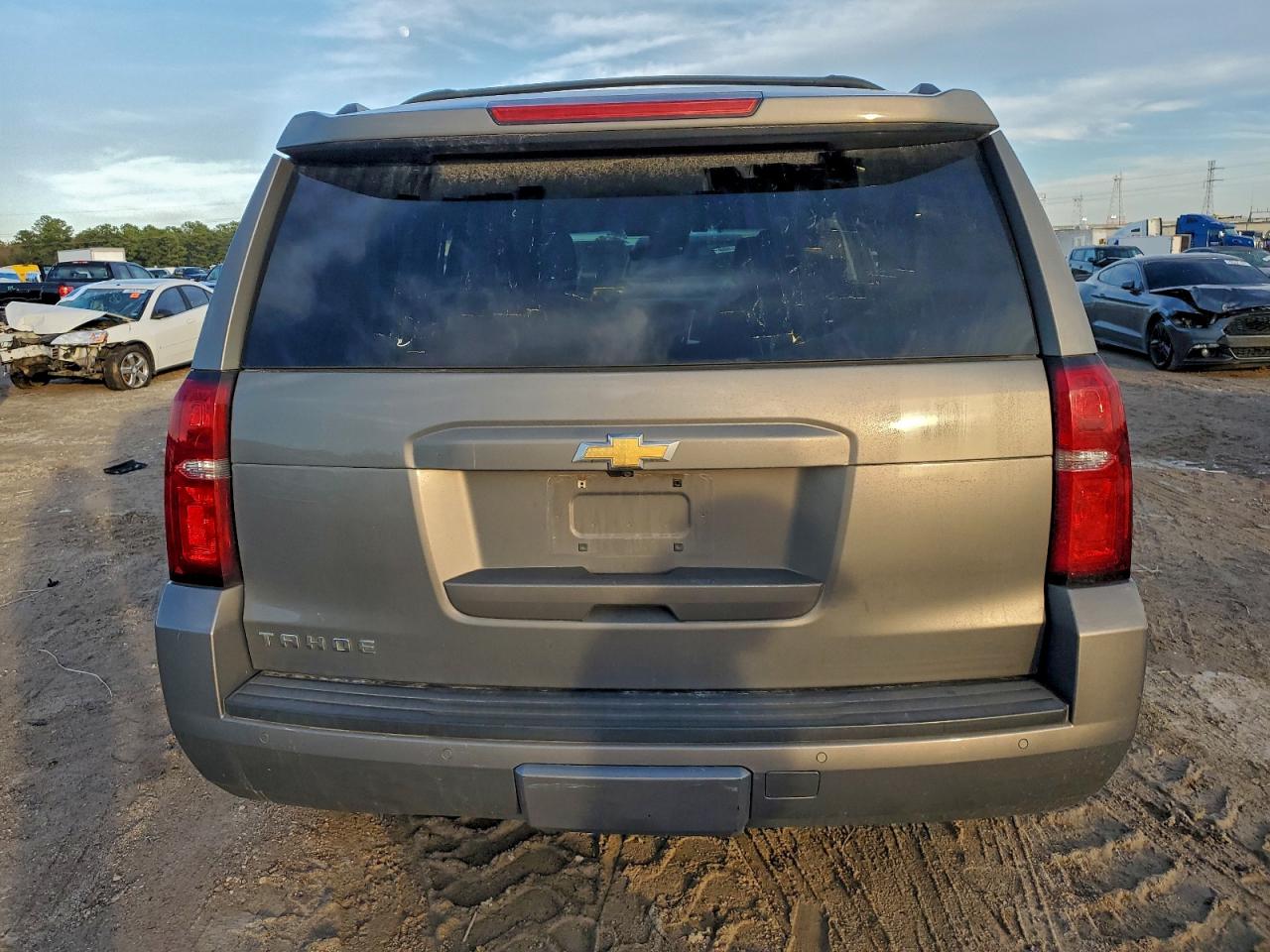 Chevrolet Tahoe C1500 Lt Image 8