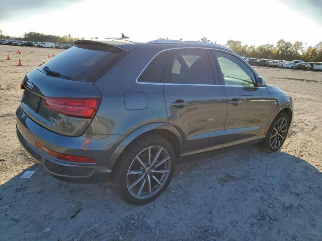 Audi Q3 Premium Plus Image 14