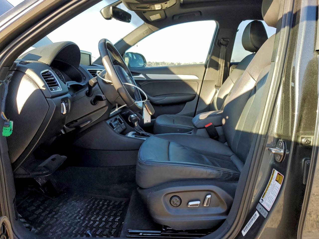 Audi Q3 Premium Plus Image 7