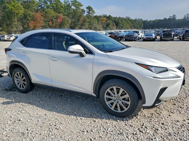 Lexus NX 300 Base Image 2