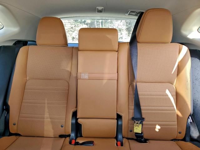 Lexus NX 300 Base Image 7