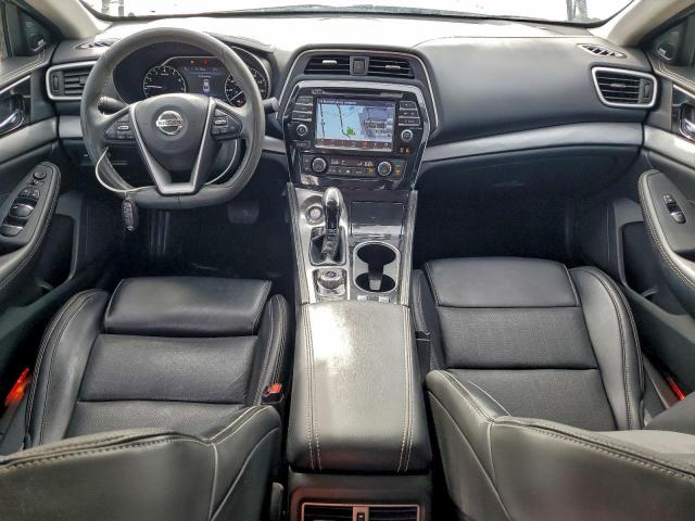 Nissan Maxima 3.5s Image 3
