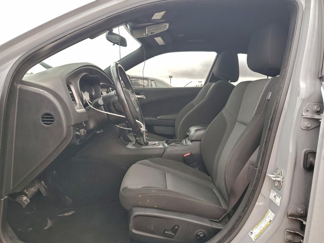 Dodge Charger Sxt Image 2