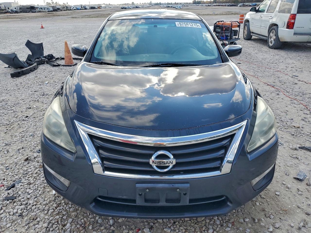 Nissan Altima 2.5 Image 9