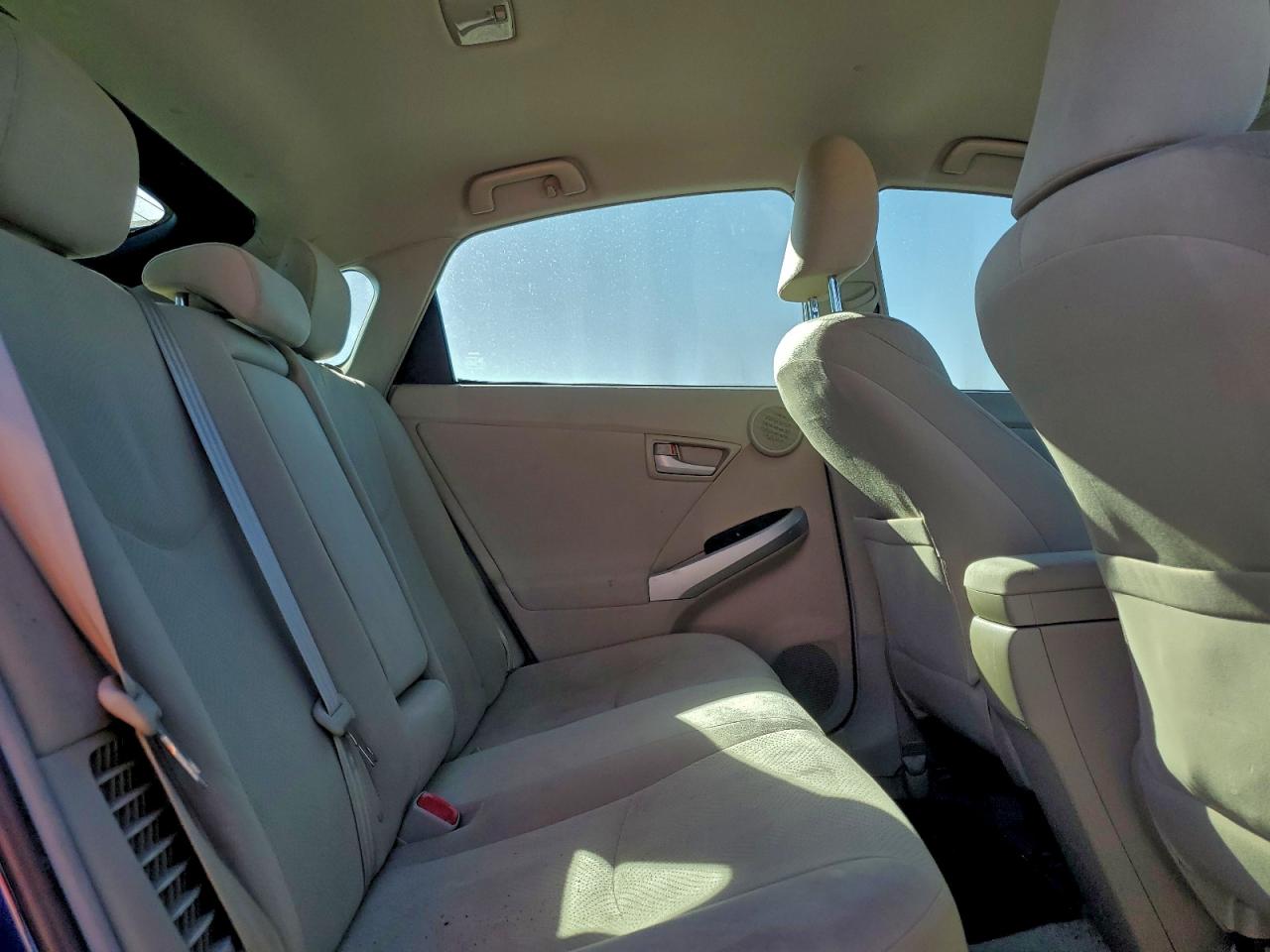 Toyota Prius Image 9