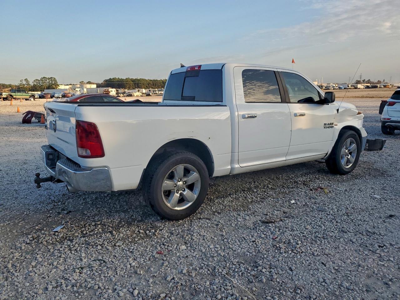 Ram 1500 Slt Image 11