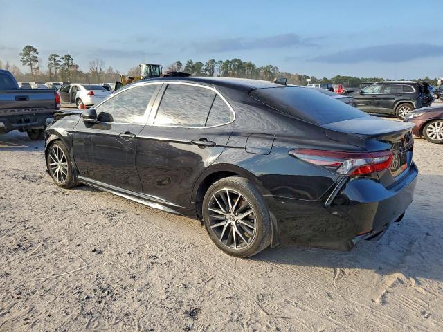 Toyota Camry Se Night Shade Image 9