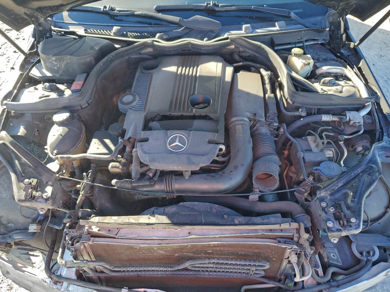 Mercedes-Benz C-Class 250 Image 4