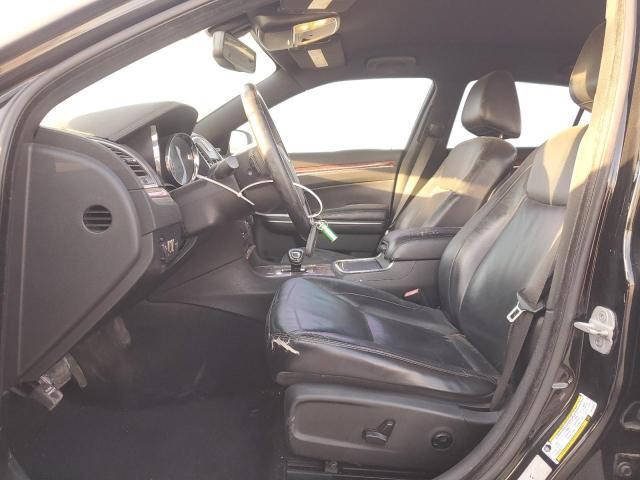 Chrysler 300 Limited Image 8