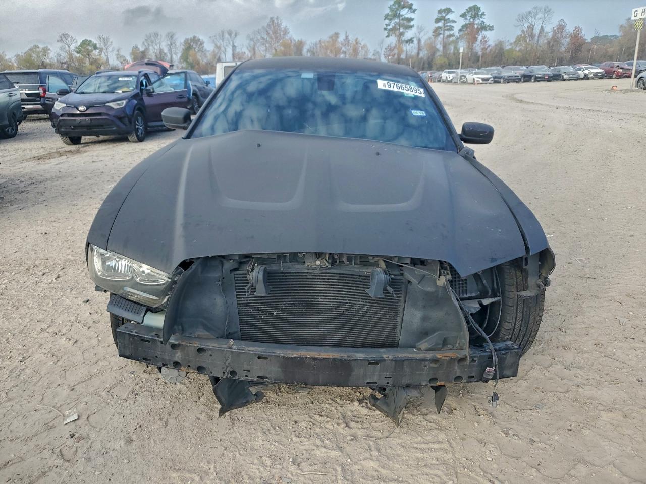 Dodge Charger Se Image 7