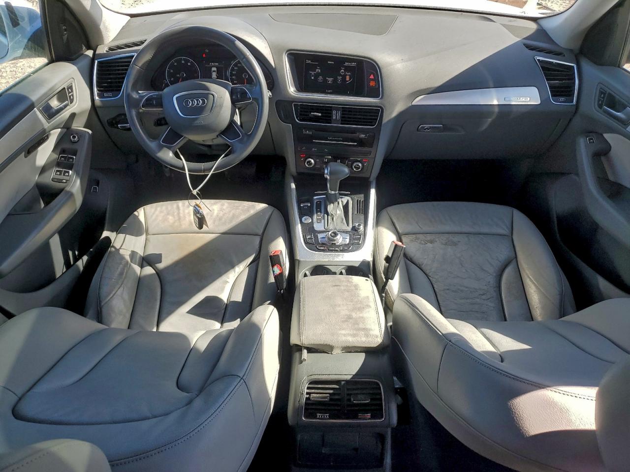 Audi Q5 Premium Plus Image 11