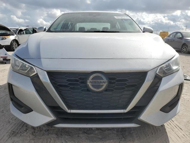 Nissan Sentra Sv Image 8