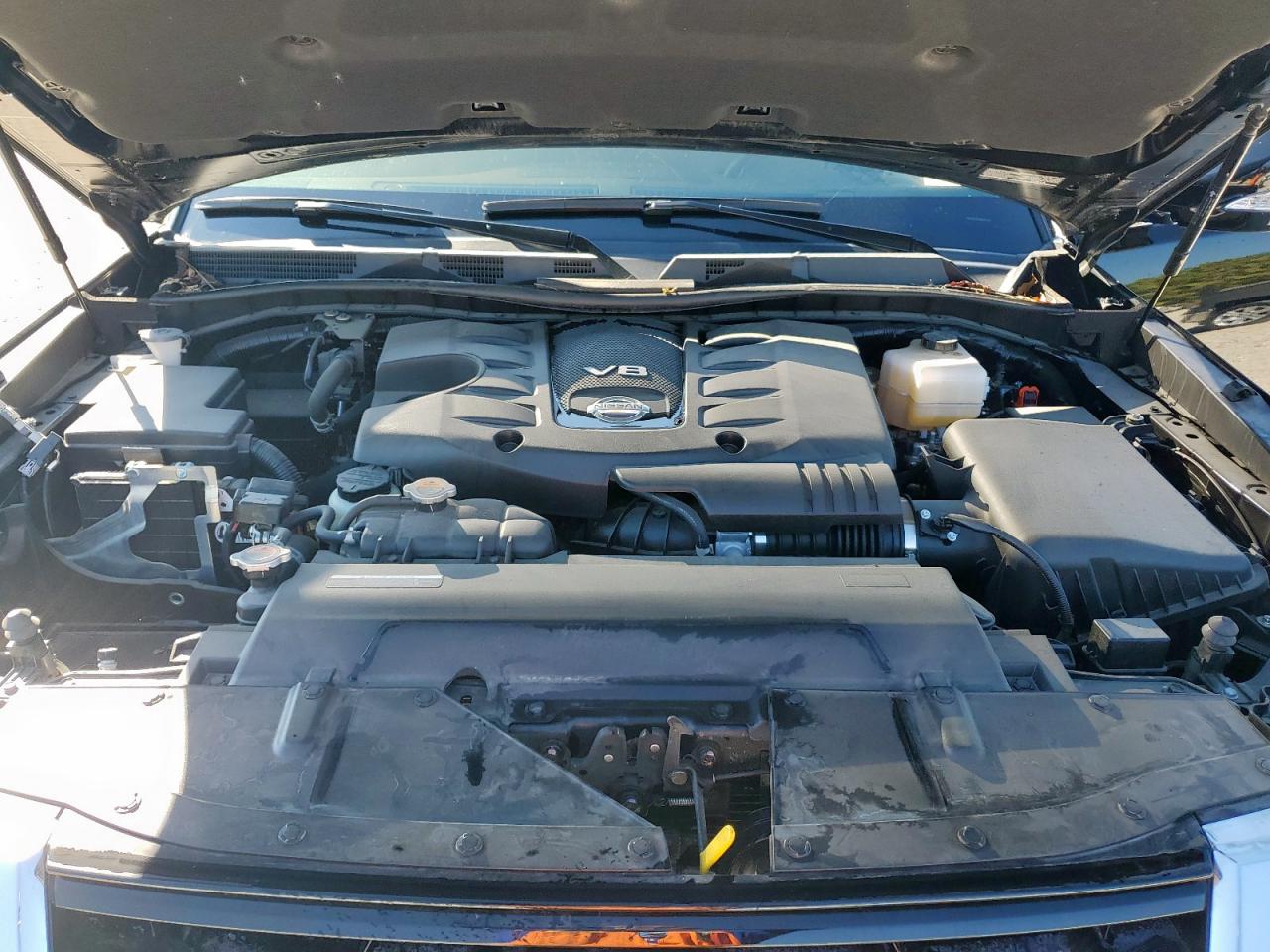 Nissan Armada Sv Image 12