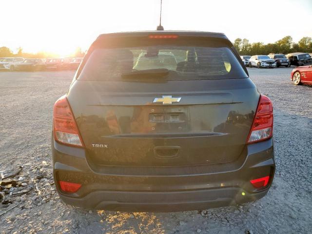 Chevrolet Trax Ls Image 4