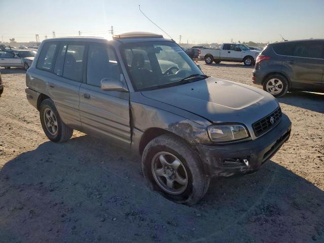 Toyota RAV4 Image 12