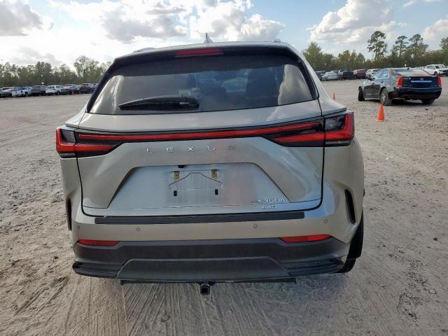 Lexus NX 350h Image 8