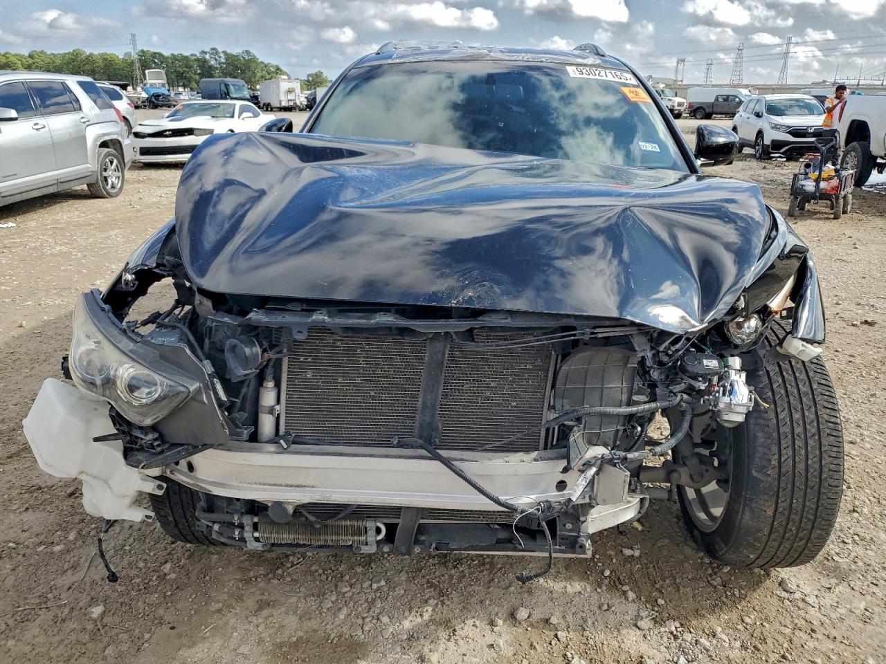 INFINITI Qx Image 12