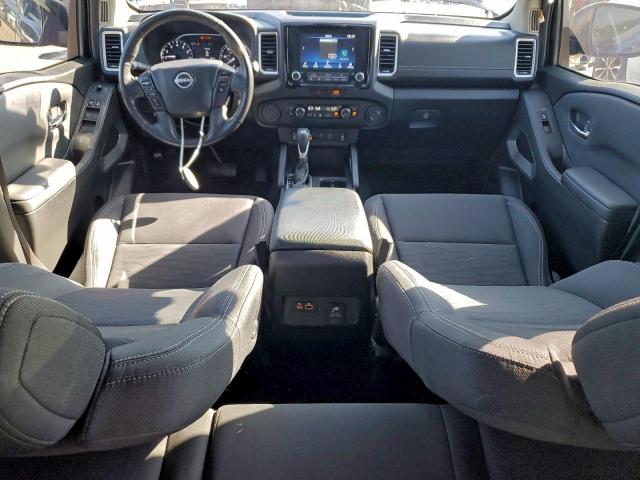 Nissan Frontier S Image 2