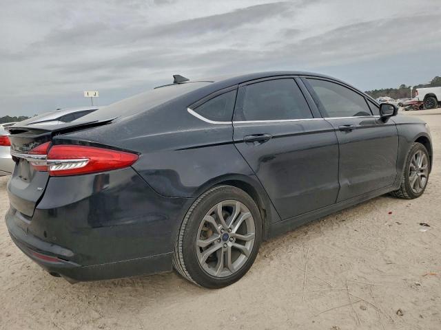 Ford Fusion Se Image 5
