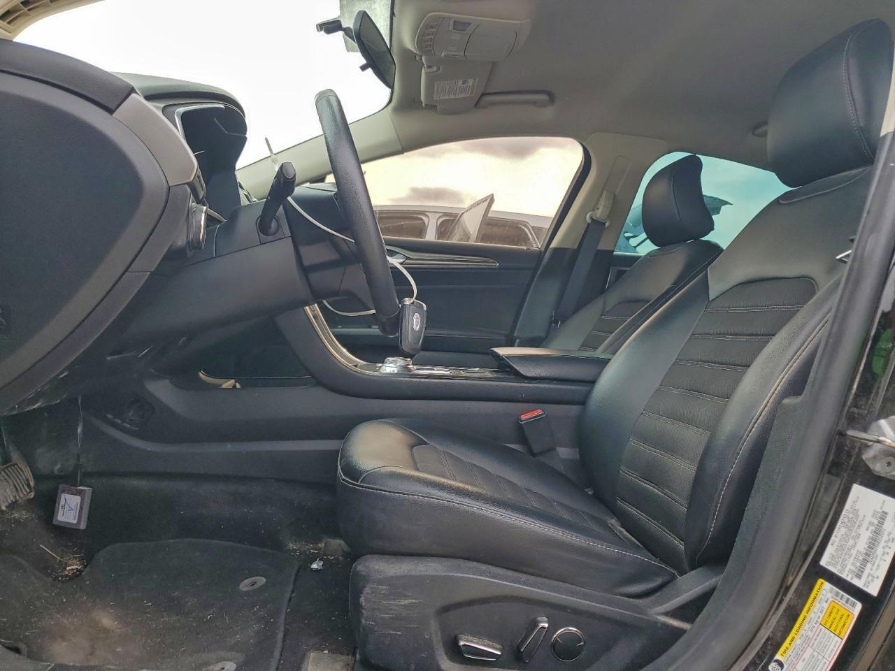 Ford Fusion Se Image 3