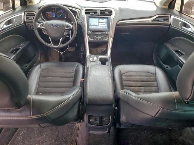 Ford Fusion Se Image 9