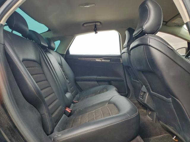 Ford Fusion Se Image 8