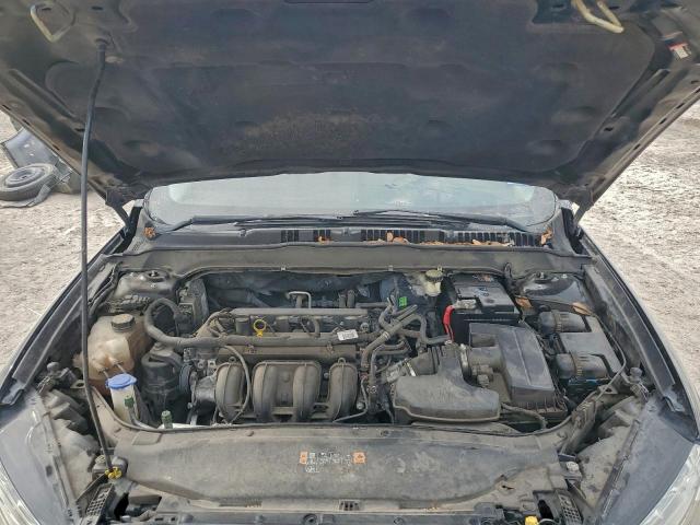 Ford Fusion Se Image 6