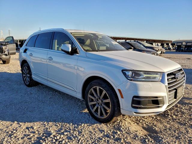 Audi Q7 Premium Plus Image 3