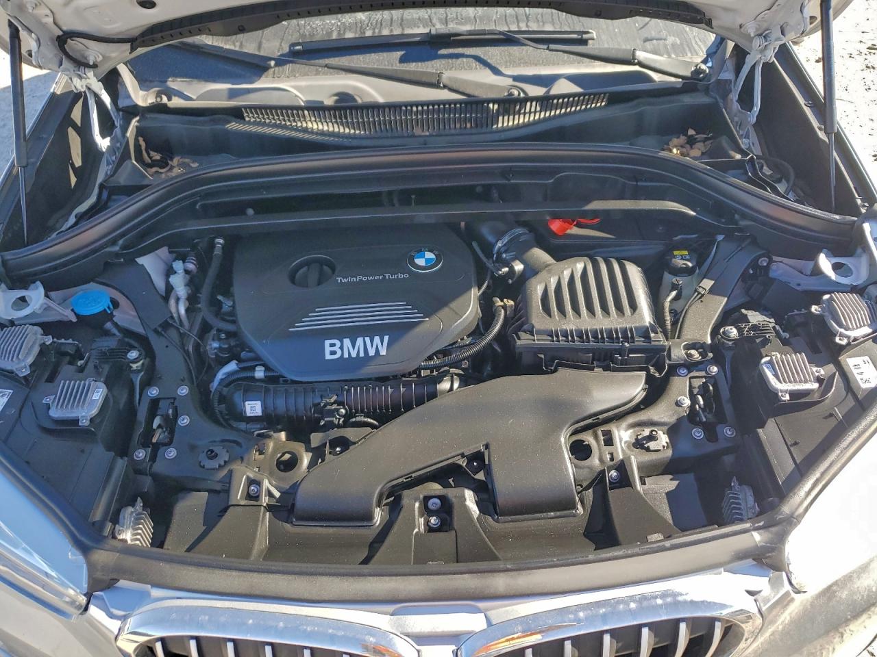 BMW X Series Xdrive28i Image 12