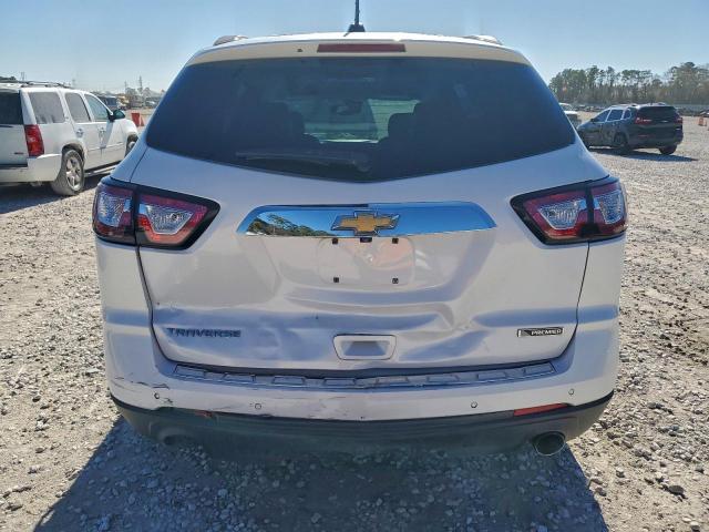 Chevrolet Traverse Premier Image 3