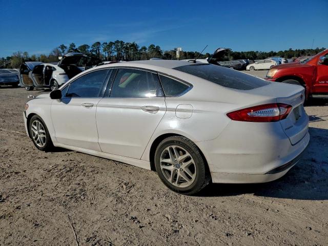 Ford Fusion Se Image 10