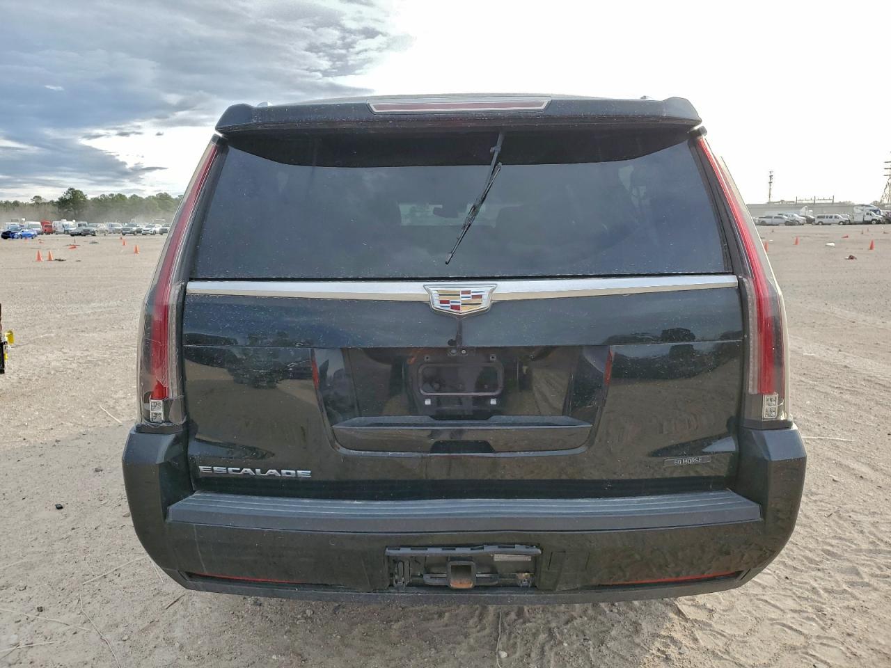 Cadillac Escalade Esv Premium Luxury Image 7