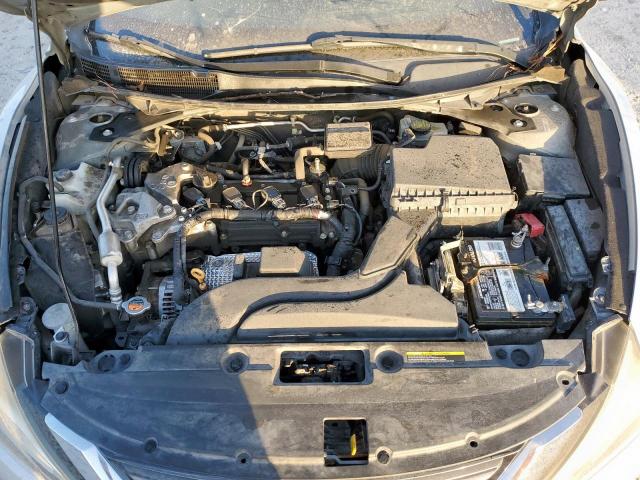 Nissan Altima 2.5 Image 8