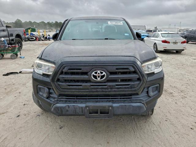 Toyota Tacoma Double Cab Image 4