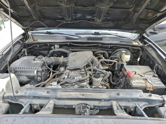 Toyota Tacoma Double Cab Image 12