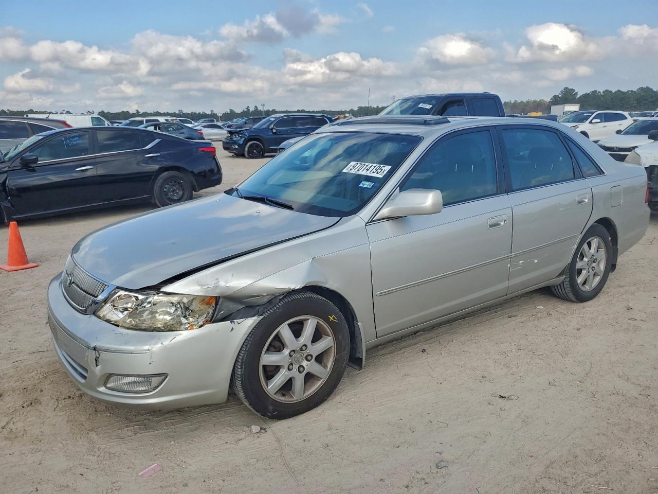 Toyota Avalon Xl Image 1