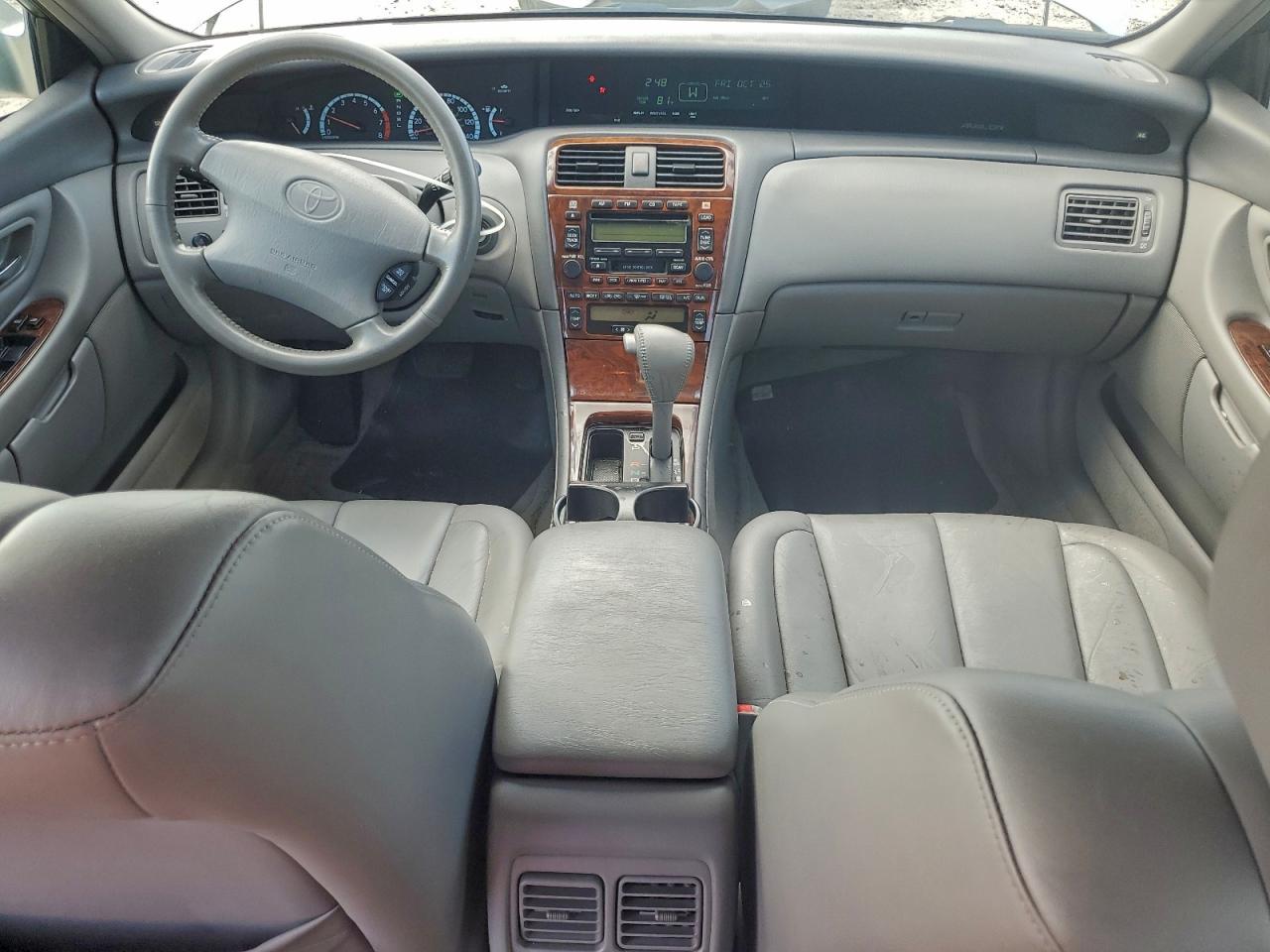 Toyota Avalon Xl Image 2