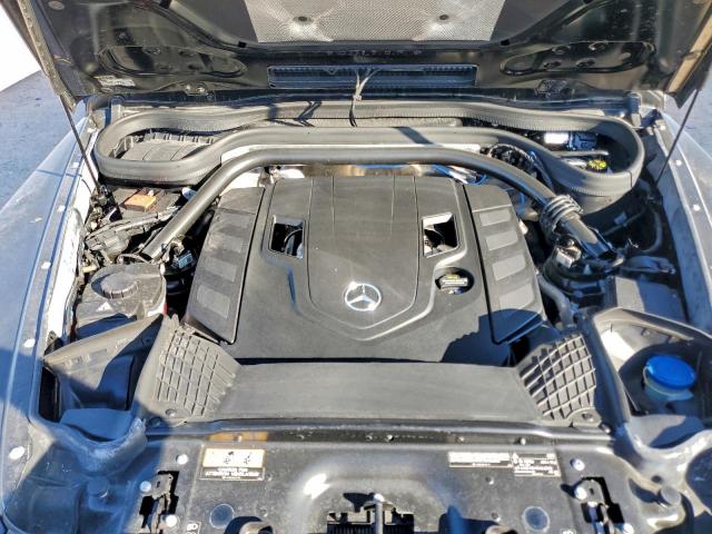 Mercedes-Benz G-Class 550 Image 11