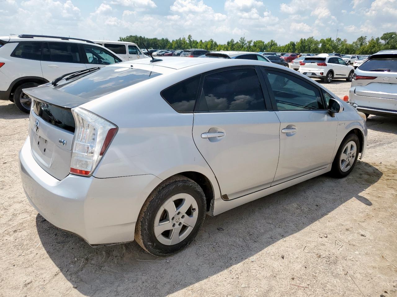 Toyota Prius Image 2