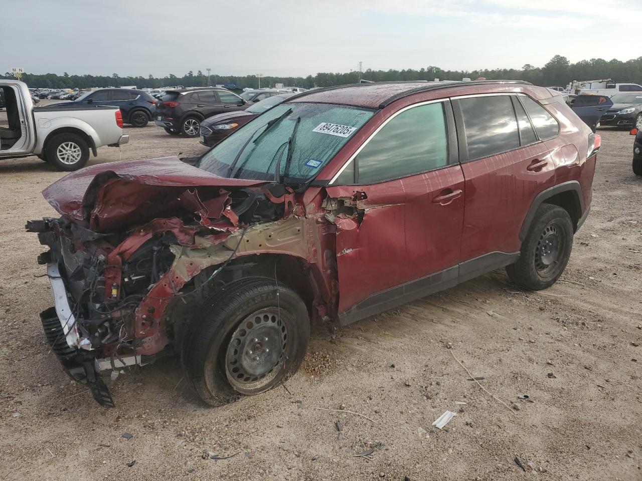 Toyota RAV4 Le Image 1