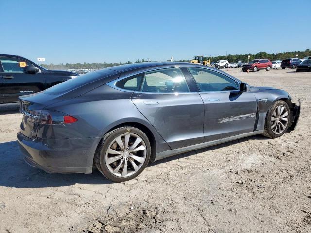 Tesla Model S Image 3