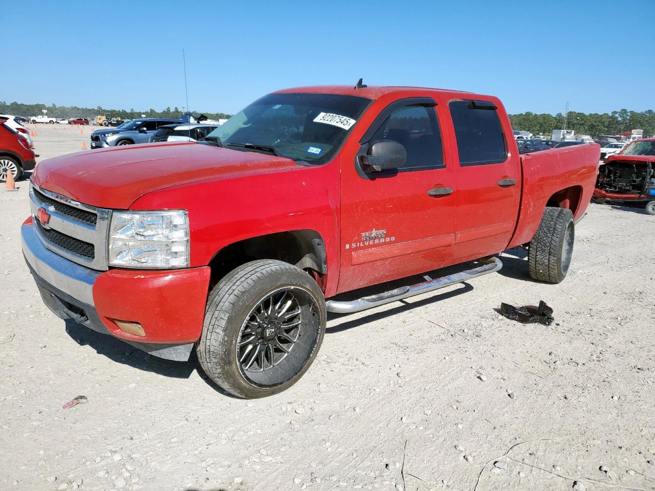 Chevrolet Silverado C1500 Crew Cab Image 1