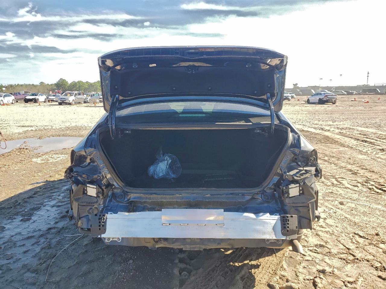 Honda Accord Touring Hybrid Image 12