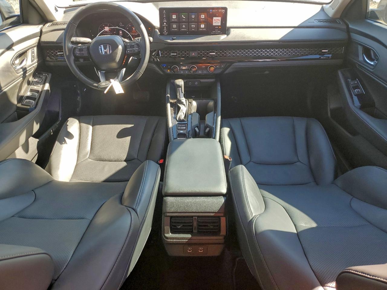 Honda Accord Touring Hybrid Image 9