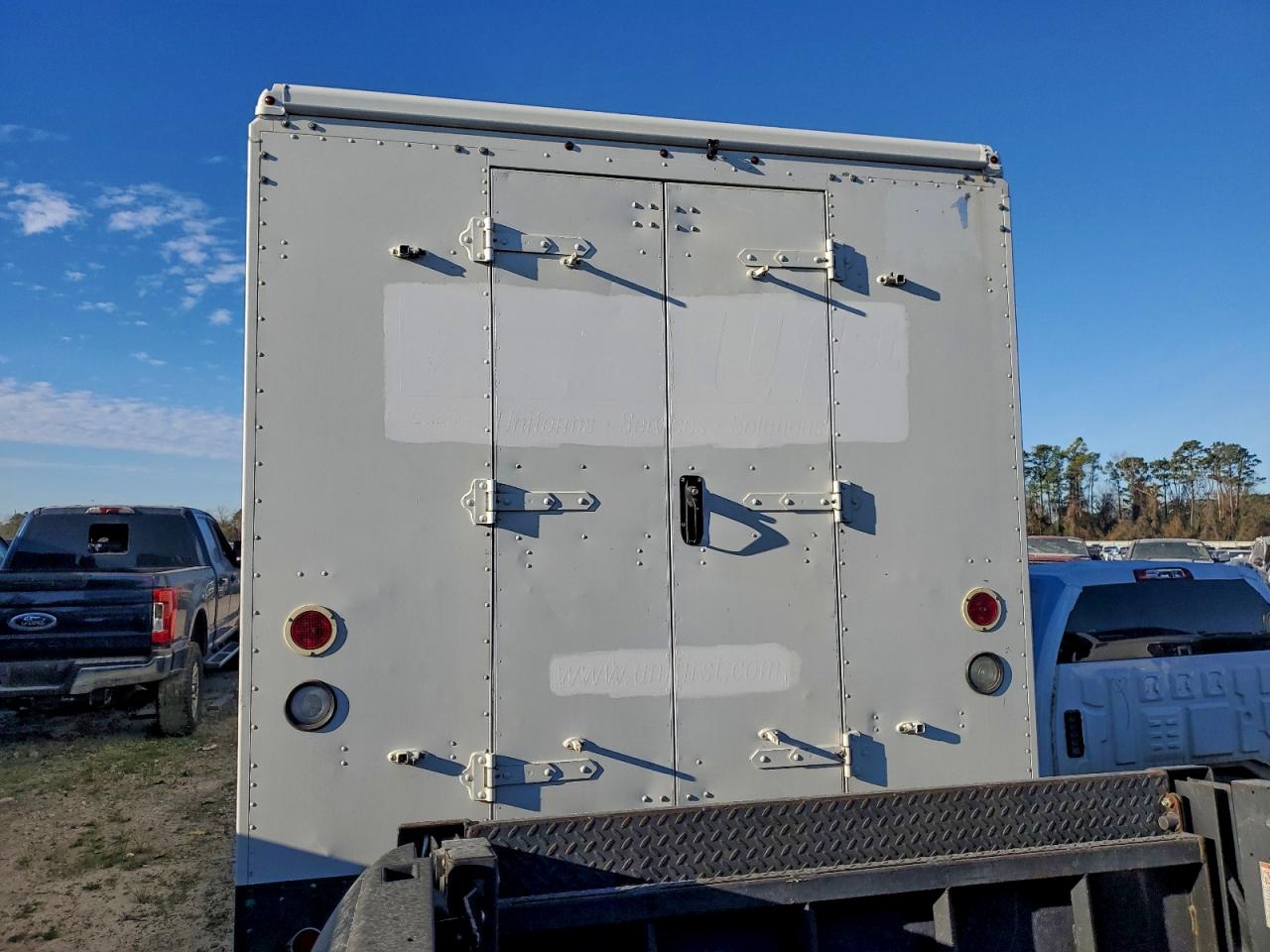 Freightliner Mt45 M Line Walk-in Van Image 10