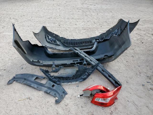 Nissan Sentra S Image 10