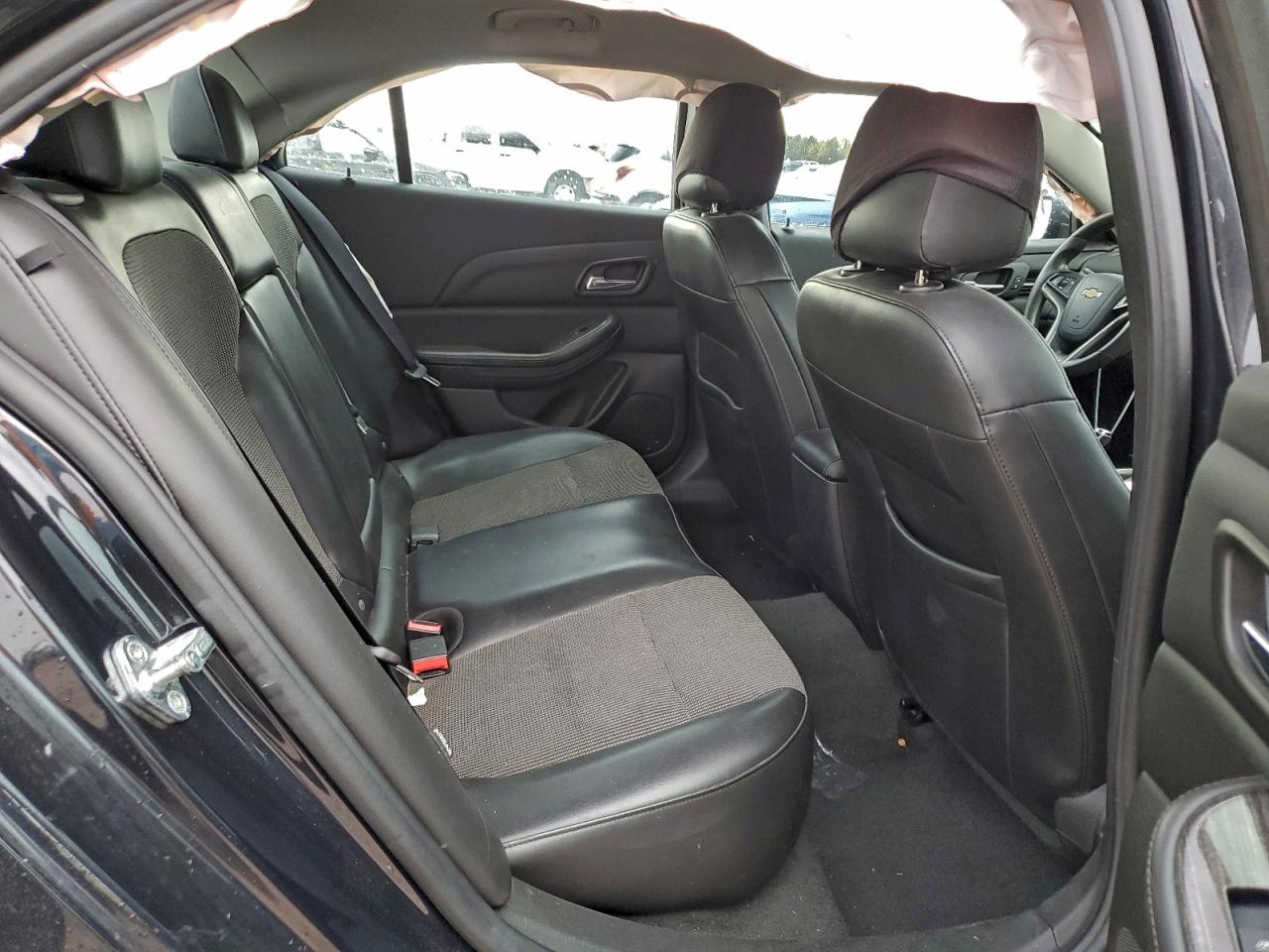 Chevrolet Malibu 1lt Image 7